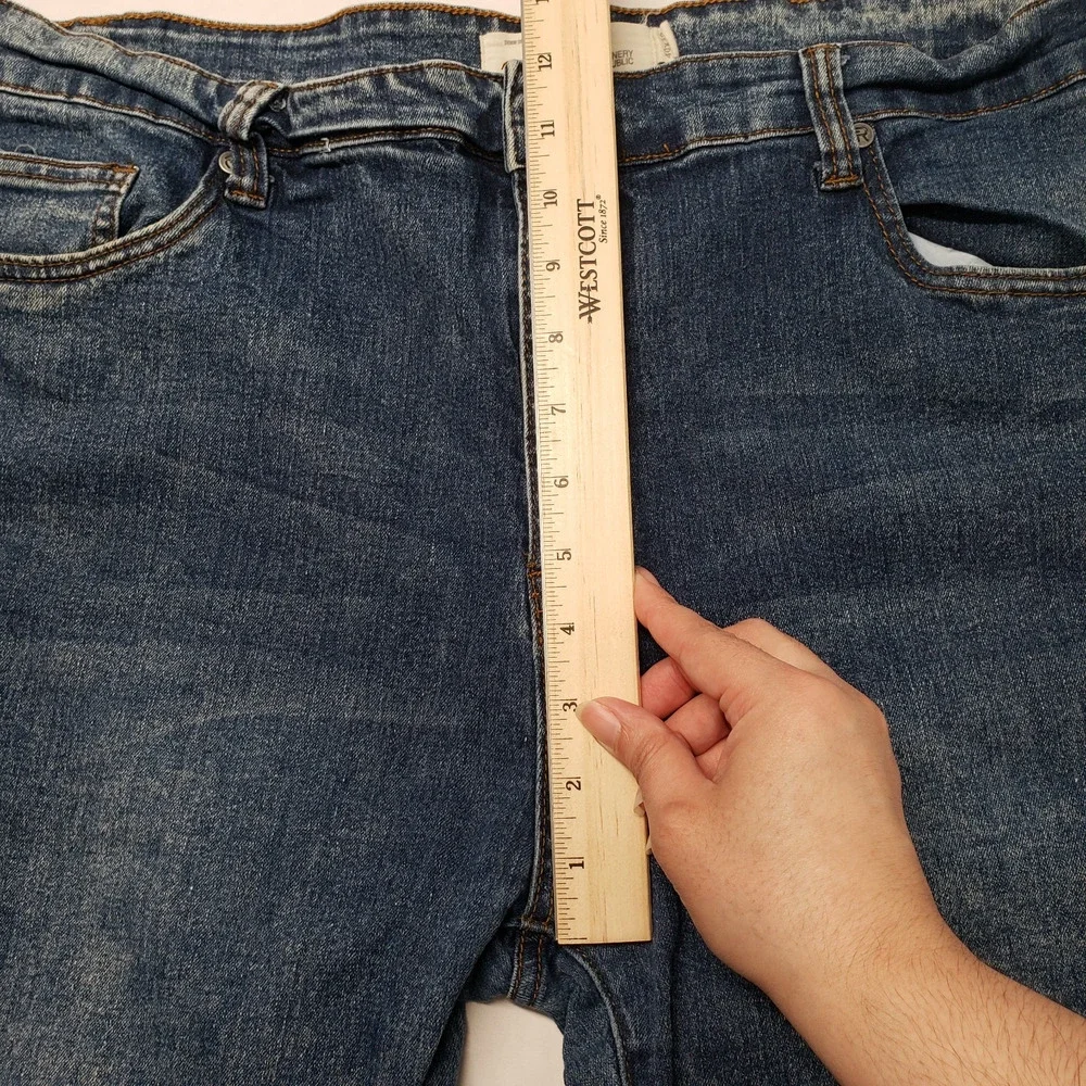Refinery Republic Jeans Mens 40x32 (Actual 40x30) Blue Denim Slim Leg Stone Wash